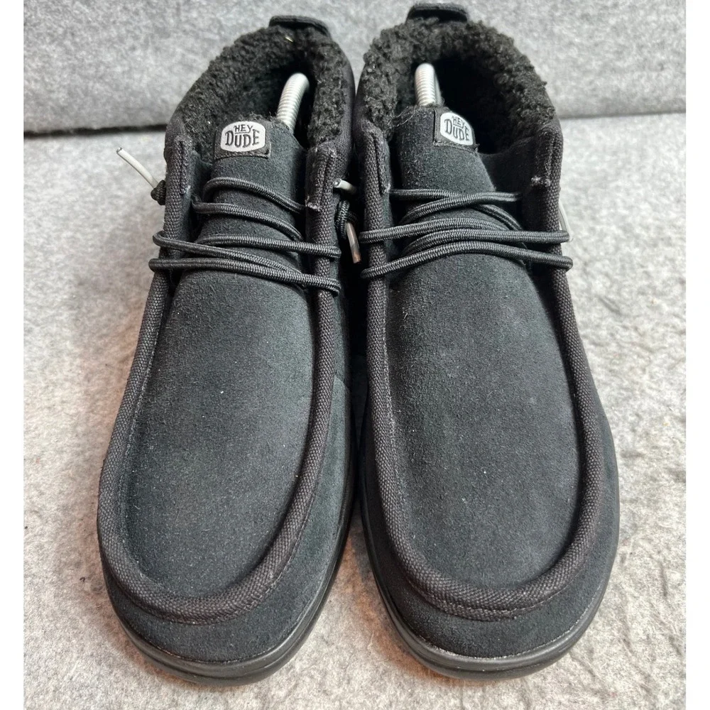 Hey Dude Mens Wally Mid GripR Black Suede Faux Fur Lined Chukka Boots Size 11